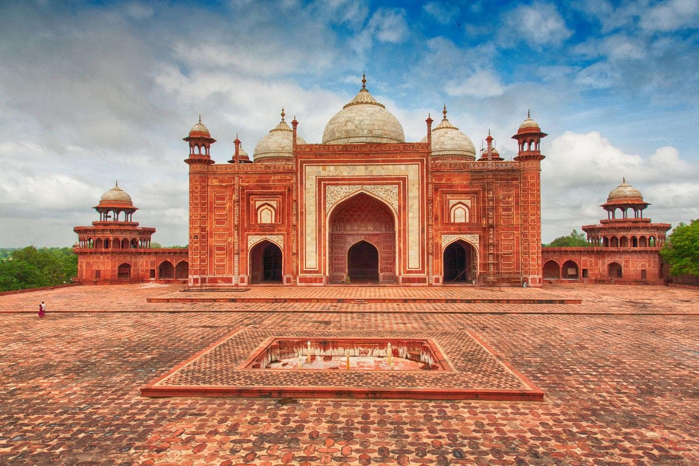 humayun-5055050_1920.jpg